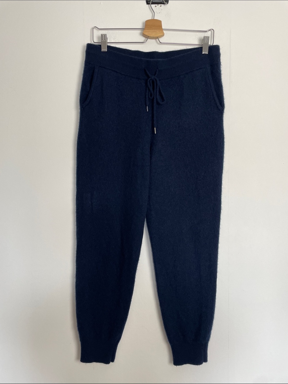 Quince Mongolian Cashmere Women M Navy Knit Drawstring Waist Sweatpants Jogger - Picture 2 of 7